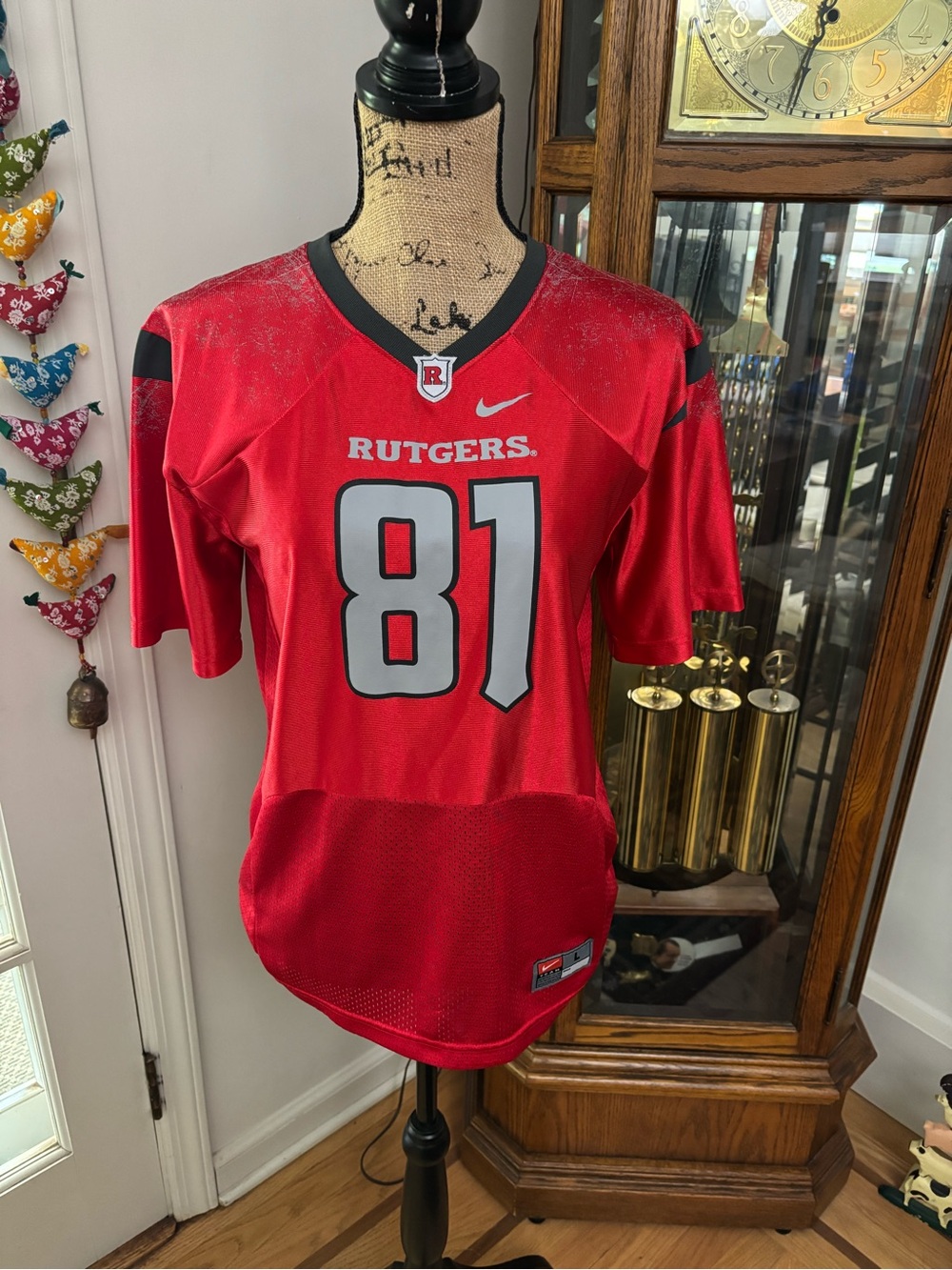 Rutgers Football Jersey boys size L (14-16)